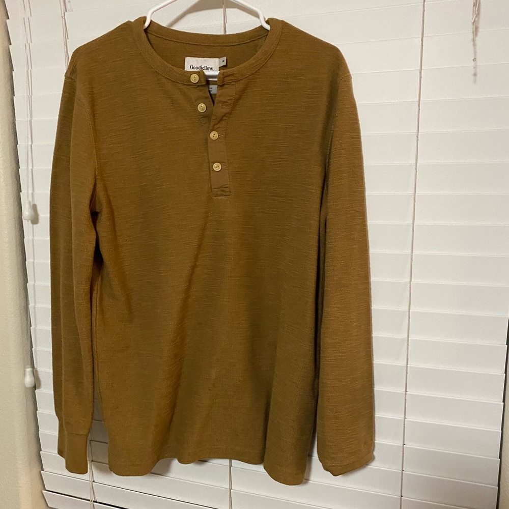Men’s Goodfellow Henley